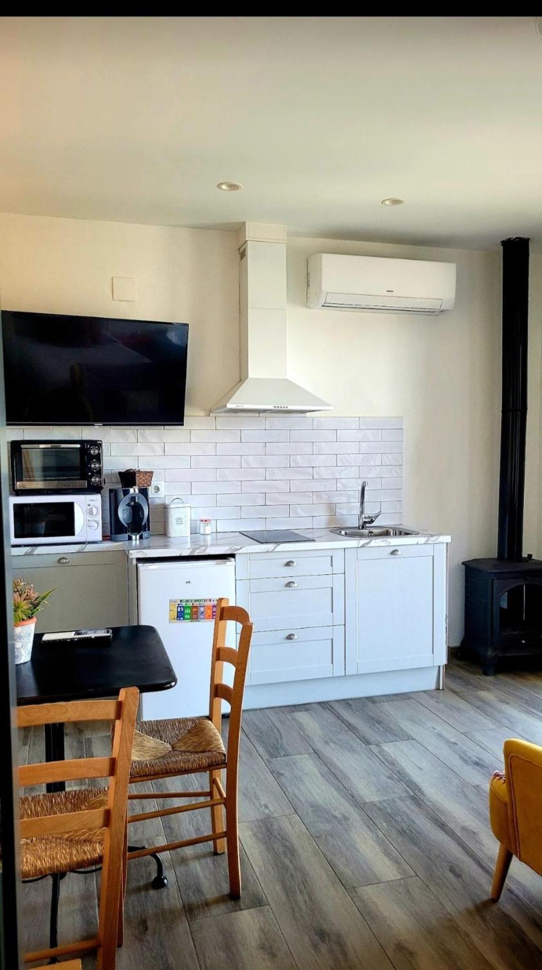 Casas Rurales Maribel - Complejo Moradas Del Cerro 2 - Suites Con Jacuzzi En Alcala Del Jucar Casas del Cerro Pokój zdjęcie