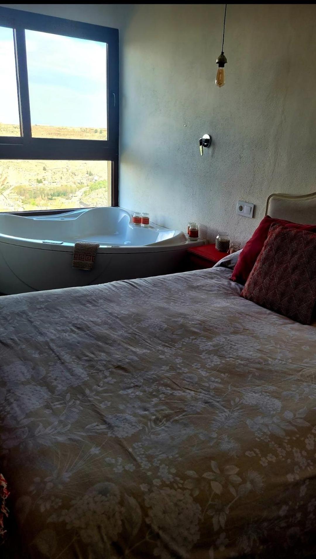 Casas Rurales Maribel - Complejo Moradas Del Cerro 2 - Suites Con Jacuzzi En Alcala Del Jucar Casas del Cerro Pokój zdjęcie
